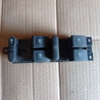 Блок кнопок Skoda Fabia 2005 1J4959857A