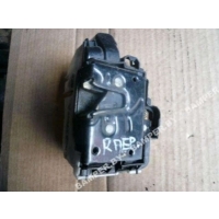 Замок двери передней правой Volkswagen Caddy 1998 6N2837016D