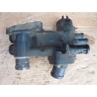 Корпус термостата Volkswagen Bora 2000 032121111AE