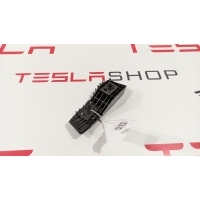 Кронштейн Tesla Model 3 2020 1083993-00-D