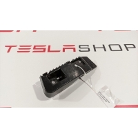 Кронштейн Tesla Model 3 2019 1083993-00-D