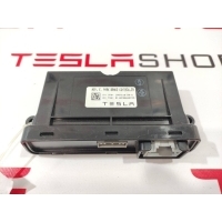 Электроручник Tesla Model S 2012 1007618-00-D