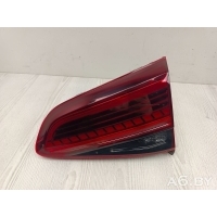 Фонарь крышки багажника правый Volkswagen Golf 7 2019 5G0945308P
