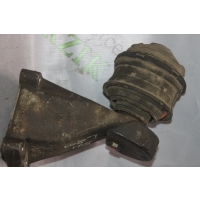 Опора двигателя MERCEDES W203, W211 2004 A2712230904