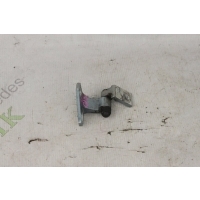петля двери Верх. VOLKSWAGEN PASSAT CC B6 357 2008 3C0831401D