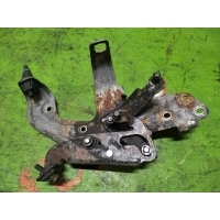 кронштейн MERCEDES V-CLASS W638 1997 A1110702324, A1110703721, A1110704421, A1110703821