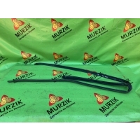 уплотнительная резинка MERCEDES V-CLASS W639 2005 A6396970498, A6397210580