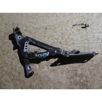 Петля крышки багажника левая MAZDA BBM452720A BBM452720A