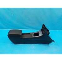 Подлокотник с центральной консолью MAZDA 3 (BL) 2009-2013 BDG764420J02