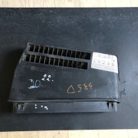 Решетка вентиляционная левая LAND ROVER Range Rover Vogue 3 2002-2012 64228385388