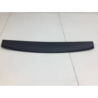 Обшивка двери багажника Mazda CX-7 ER 2006-2012 EG2168930B02