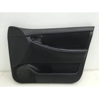 Обшивка двери передней правой Toyota Corolla E120 2001-2007 6765013020B1