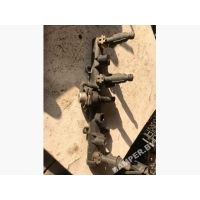 Топливная рампа Volkswagen Polo 2000 030133319aa,030906031J