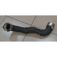 Патрубок интеркулера Mercedes A W176 2016 A2465200101