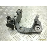 Кронштейн КПП Mazda 6 GJ (12-)/CX-5 (12-)/3 BM (13-) б/у (арт. KD473908YD)