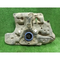 Бак топливный Auris (07-12)/Corolla 150 (06-13) б/у (арт. 7700102250)