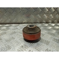 Опора рамы кузова Range Rover Sport (05-09) Б\У (арт. KVF500161)