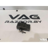 Блок управления подогревом сидения Audi Q5 1 2011 3T0959772B