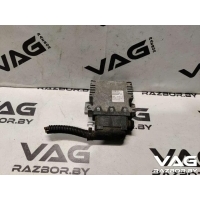 Реле бензонасоса Audi A8 D3 (S8) 2007 4E0906093B