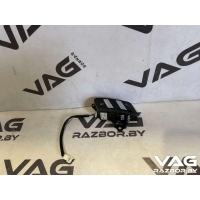 Кнопка центрального замка Mercedes S W221 2008 A2218213151