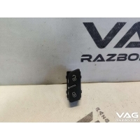 Кнопка центрального замка Volkswagen Touareg 2 2012 7P6962125A