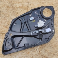 Стеклоподъемник электрический задний правый Mercedes R W251 2009 A2518200208,A1697302235,A2514402809,A1648201102,996149200