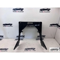 Кронштейн Mercedes ML W164 2005 A1646801414, 1646801414