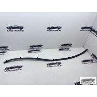 Уплотнитель Mercedes E W211 2005 A2117370435