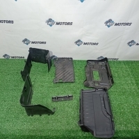 крепление аккумулятора Mercedes-Benz CLA-Class C117 2014 A2466200018, A2465411005, A2465460078, A2465410105, A2465410205