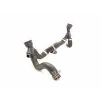 Патрубок системы охлаждения Volvo XC40 XC40 2022 32249720
