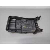Крепление аккумулятора Volkswagen Tiguan 2 2016 5QF915331C