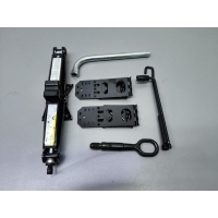 Домкрат Volkswagen Tiguan 2 2016 5QF011031A, 4D0012219A, 8K0805615A, 7L0860321A, 5Q0011221, 5QF011031C