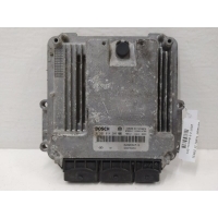 Блок управления двигателем Renault Trafic (c 2001) 2007 8200666516