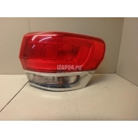Фонарь задний наружный правый Chrysler Grand Cherokee (WK2) 2010 68110000AD