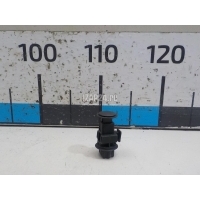 Отбойник капота Nissan Qashqai+2 (JJ10) (2008 - 2014) 65822BR00A