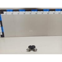 Петля двери передней правой нижняя Nissan Qashqai+2 (JJ10) (2008 - 2014) 80420BU030