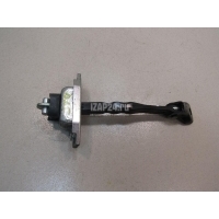 Ограничитель двери Toyota Camry V50 (2011 - 2018) 6861033091