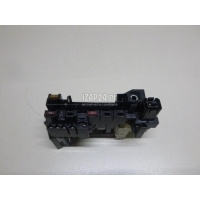 Блок предохранителей Toyota Camry V50 (2011 - 2018) 8262033050