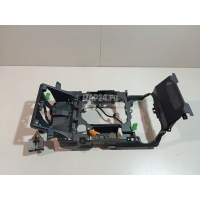 Кронштейн (сопут. товар) Land Rover Discovery IV (2009 - 2016) LR021377