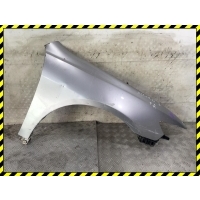 Крыло переднее правое Honda Accord 7 2004