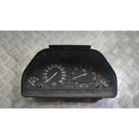 Щиток приборов (приборная панель) BMW 7 E32 1990 8351580