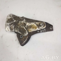 Кронштейн КПП Volkswagen Passat B5 2000 8D0399113AT