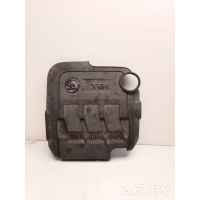 Декоративная крышка двигателя Skoda Fabia 2 2010 03P103925C