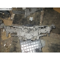 Кронштейн решетки радиатора Mazda 3 BL 2009-2013 BCW8-50-7M1,BCW8507M1,BCW8507M1F