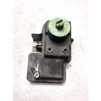 Бачок гидроусилителя Volkswagen Polo 3 1998 6N0422371B