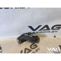 Патрубок интеркулера Audi A8 D3 (S8) 2008 4E0145944A