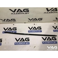 молдинг двери задней левой Volkswagen Golf 7 2015 5G6839477