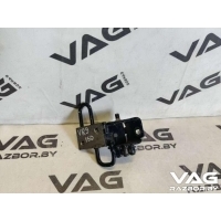 Петля двери задней правой Audi A8 D3 (S8) 2008 4E0833412C