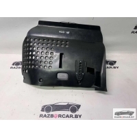 Пластик Mercedes E W211 2008 A2116800839