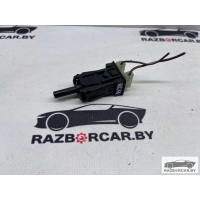 Выключатель концевой (концевик) Mercedes S W220 2004 0015458714